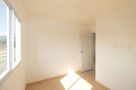 Quarto 1 de apartamento para alugar com 2 quartos, 43m² em Campo Grande, Rio de Janeiro