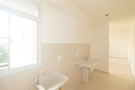 Apartamento para alugar com 43m², 2 quartos e 1 vaga Apartamento para alugar com 43m², 2 quartos e 1 vagaCozinha e Área de Serviço