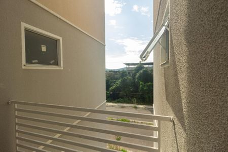 Apartamento para alugar com 43m², 2 quartos e 1 vaga Apartamento para alugar com 43m², 2 quartos e 1 vagaVista da Cozinha e Área de Serviço