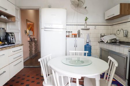 Apartamento à venda com 120m², 3 quartos e sem vaga