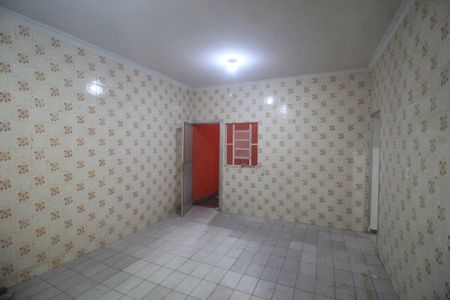 Casa para alugar com 100m², 2 quartos e 2 vagasCozinha