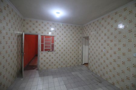 Casa para alugar com 100m², 2 quartos e 2 vagasCozinha