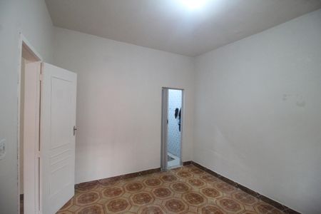 Casa para alugar com 100m², 2 quartos e 2 vagasSuíte