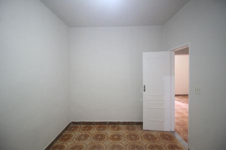Casa para alugar com 100m², 2 quartos e 2 vagasQuarto 2