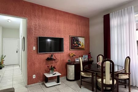 Sala de apartamento para alugar com 3 quartos, 110m² em Gonzaga, Santos