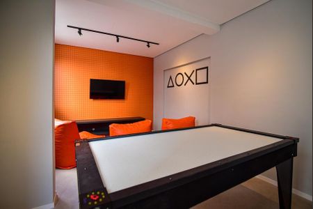 Apartamento à venda com 62m², 1 quarto e sem vaga Apartamento à venda com 62m², 1 quarto e sem vagaSalão de Jogos