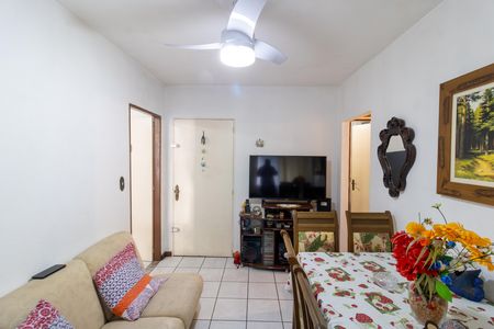 Apartamento à venda com 47m², 2 quartos e 1 vaga Apartamento à venda com 47m², 2 quartos e 1 vagaSala