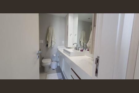 Apartamento para alugar com 67m², 2 quartos e 1 vaga