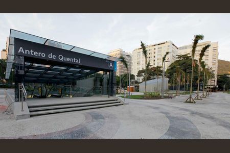 Apartamento para alugar com 67m², 2 quartos e 1 vaga Apartamento para alugar com 67m², 2 quartos e 1 vagaColado ao metrô.