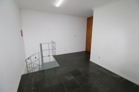 Casa para alugar com 42m², 1 quarto e sem vagaSuíte