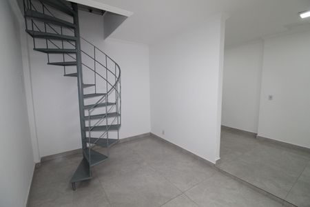Sala de casa para alugar com 1 quarto, 42m² em Jardim Oriente, São José dos Campos