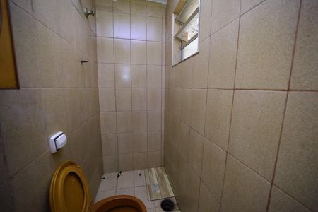 Casa para alugar com 250m², 2 quartos e 1 vagaBanheiro 2