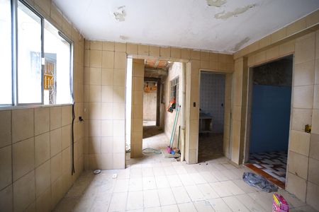 Casa para alugar com 250m², 2 quartos e 1 vagaÁrea de Serviço
