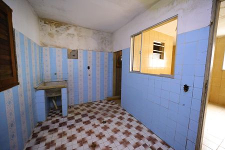 Casa para alugar com 250m², 2 quartos e 1 vagaÁrea de Serviço