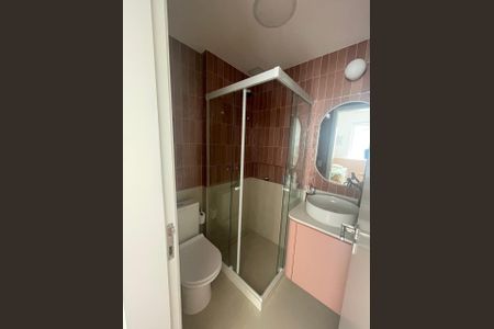Apartamento para alugar com 75m², 2 quartos e sem vaga