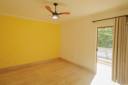 Casa para alugar com 300m², 5 quartos e 2 vagas Casa para alugar com 300m², 5 quartos e 2 vagasQuarto 2