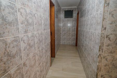 Casa para alugar com 300m², 5 quartos e 2 vagas Casa para alugar com 300m², 5 quartos e 2 vagasCorredor