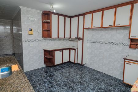 Casa para alugar com 300m², 5 quartos e 2 vagas Casa para alugar com 300m², 5 quartos e 2 vagasCozinha