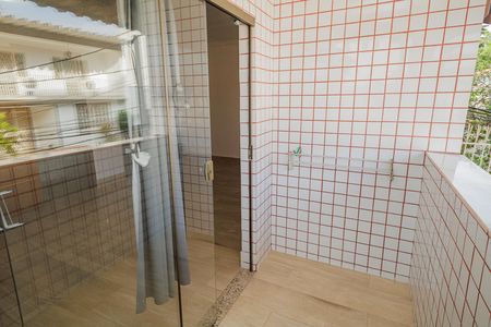 Casa para alugar com 300m², 5 quartos e 2 vagas Casa para alugar com 300m², 5 quartos e 2 vagasVaranda 3