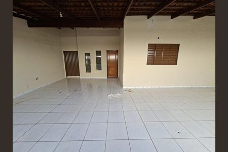 Casa para alugar com 200m², 3 quartos e 2 vagas Casa para alugar com 200m², 3 quartos e 2 vagasGaragem