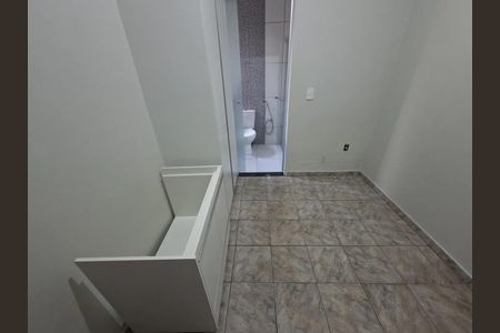 Casa para alugar com 200m², 3 quartos e 2 vagas Casa para alugar com 200m², 3 quartos e 2 vagasQuarto 2