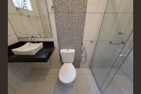 Casa para alugar com 200m², 3 quartos e 2 vagas Casa para alugar com 200m², 3 quartos e 2 vagasBanheiro