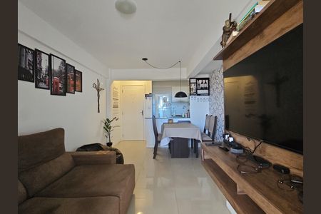 sala de apartamento para alugar com 2 quartos, 50m² em Luiz Anselmo, Salvador