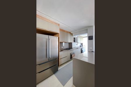 Apartamento para alugar com 115m², 3 quartos e 2 vagas Apartamento para alugar com 115m², 3 quartos e 2 vagasCozinha