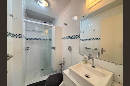 Apartamento para alugar com 60m², 2 quartos e 1 vaga Apartamento para alugar com 60m², 2 quartos e 1 vagaBanheiro