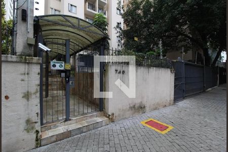 Apartamento para alugar com 60m², 2 quartos e 1 vaga Apartamento para alugar com 60m², 2 quartos e 1 vagaFachada