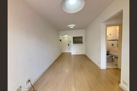 Apartamento para alugar com 60m², 2 quartos e 1 vaga Apartamento para alugar com 60m², 2 quartos e 1 vagaSala