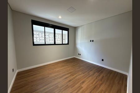 Casa de condomínio à venda com 248m², 3 quartos e 2 vagas Casa de condomínio à venda com 248m², 3 quartos e 2 vagasQuarto 1