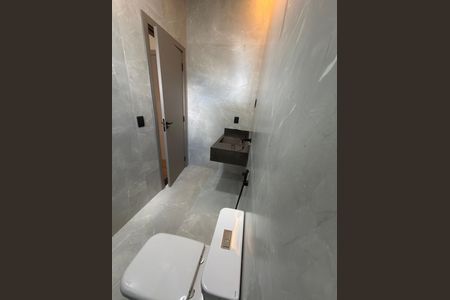 Casa de condomínio à venda com 248m², 3 quartos e 2 vagas Casa de condomínio à venda com 248m², 3 quartos e 2 vagasSuite quarto 1