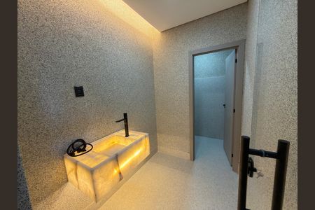 Casa de condomínio à venda com 248m², 3 quartos e 2 vagas Casa de condomínio à venda com 248m², 3 quartos e 2 vagasLavabo área externa
