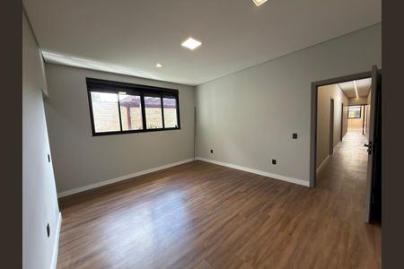 Casa de condomínio à venda com 248m², 3 quartos e 2 vagas Casa de condomínio à venda com 248m², 3 quartos e 2 vagasQuarto 03