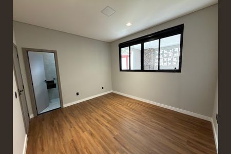 Casa de condomínio à venda com 248m², 3 quartos e 2 vagas Casa de condomínio à venda com 248m², 3 quartos e 2 vagasQuarto 01