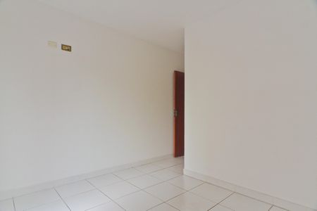 Casa para alugar com 380m², 4 quartos e 6 vagas Casa para alugar com 380m², 4 quartos e 6 vagasSuíte 2