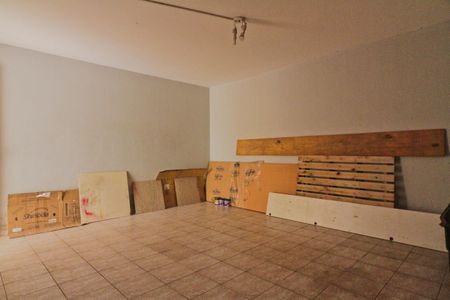 Casa para alugar com 380m², 4 quartos e 6 vagas Casa para alugar com 380m², 4 quartos e 6 vagasÁrea externa
