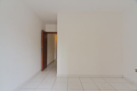 Casa para alugar com 380m², 4 quartos e 6 vagas Casa para alugar com 380m², 4 quartos e 6 vagasSuíte 2