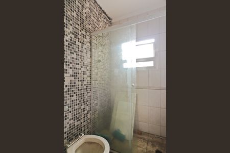 Casa para alugar com 380m², 4 quartos e 6 vagas Casa para alugar com 380m², 4 quartos e 6 vagasGaragem - banheiro