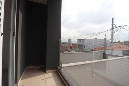 Sacada da Suíte de casa para alugar com 2 quartos, 79m² em Vila Antonieta, São Paulo