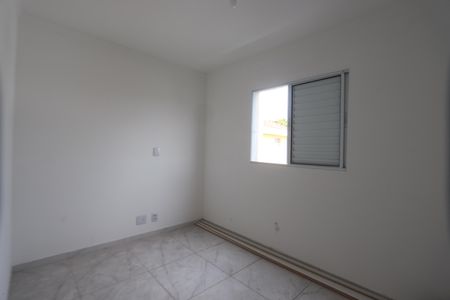 Casa para alugar com 79m², 2 quartos e 2 vagasSuíte 2