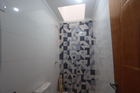 Casa para alugar com 79m², 2 quartos e 2 vagasBanheiro da Suíte 2
