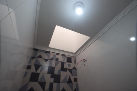 Casa para alugar com 79m², 2 quartos e 2 vagasBanheiro da Suíte