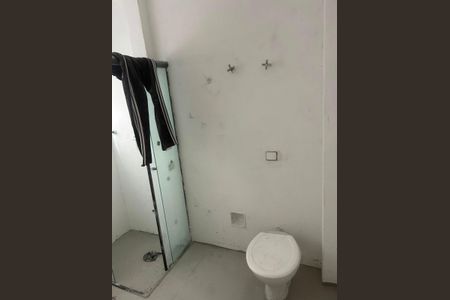 Studio à venda com 29m², 1 quarto e sem vaga Studio à venda com 29m², 1 quarto e sem vagaBanheiro