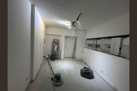 Studio à venda com 29m², 1 quarto e sem vaga Studio à venda com 29m², 1 quarto e sem vagaStudio