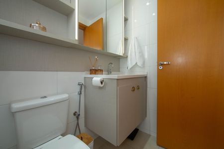 Apartamento à venda com 116m², 3 quartos e 2 vagasBANHEIRO2