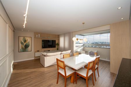 Apartamento à venda com 116m², 3 quartos e 2 vagasSALA
