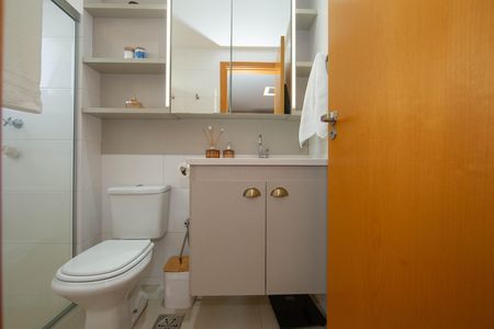 Apartamento à venda com 116m², 3 quartos e 2 vagasBANHEIRO2