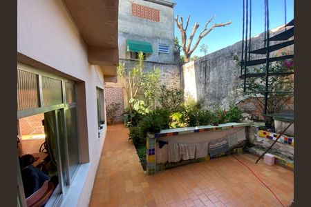 Casa para alugar com 350m², 3 quartos e sem vagaÁrea externa